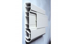 Planche de rive en PVC alvéolaire arrondie